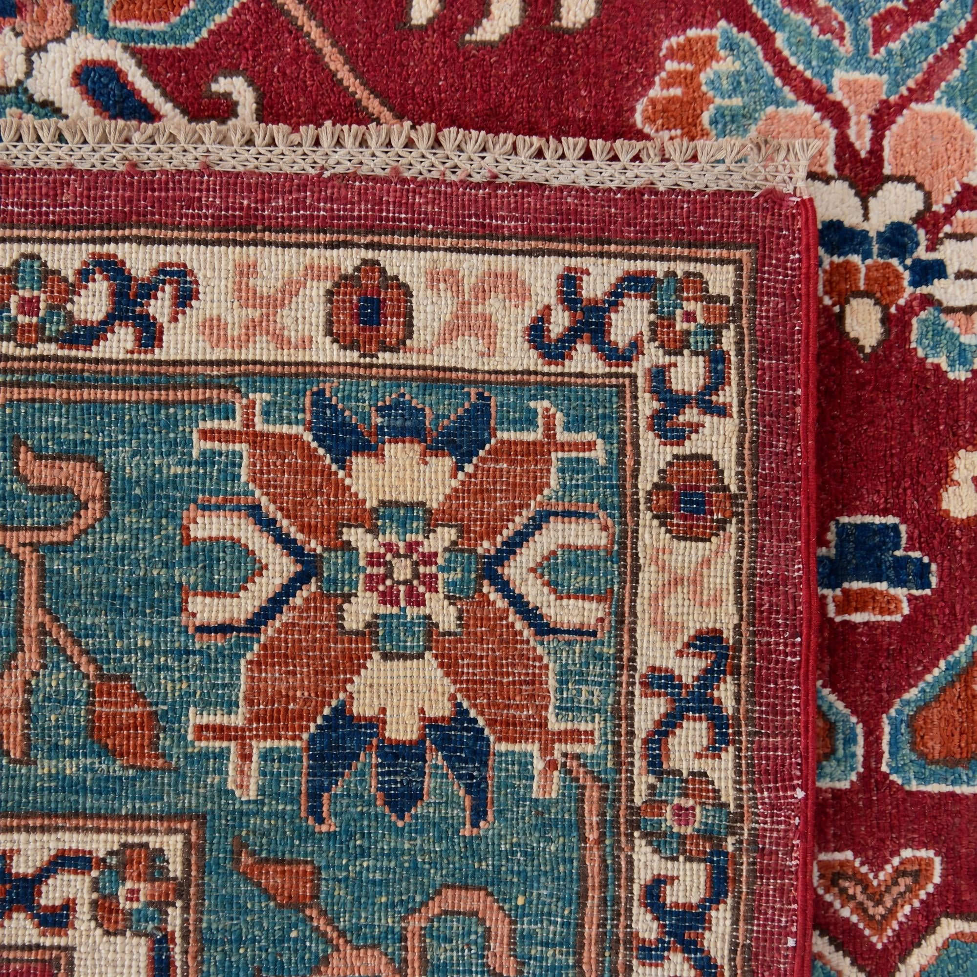 205cm x 300cm Hand Knotted Heriz Rug