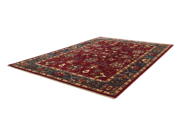 6' 9 x 9' 7 Hand Knotted Heriz Rug