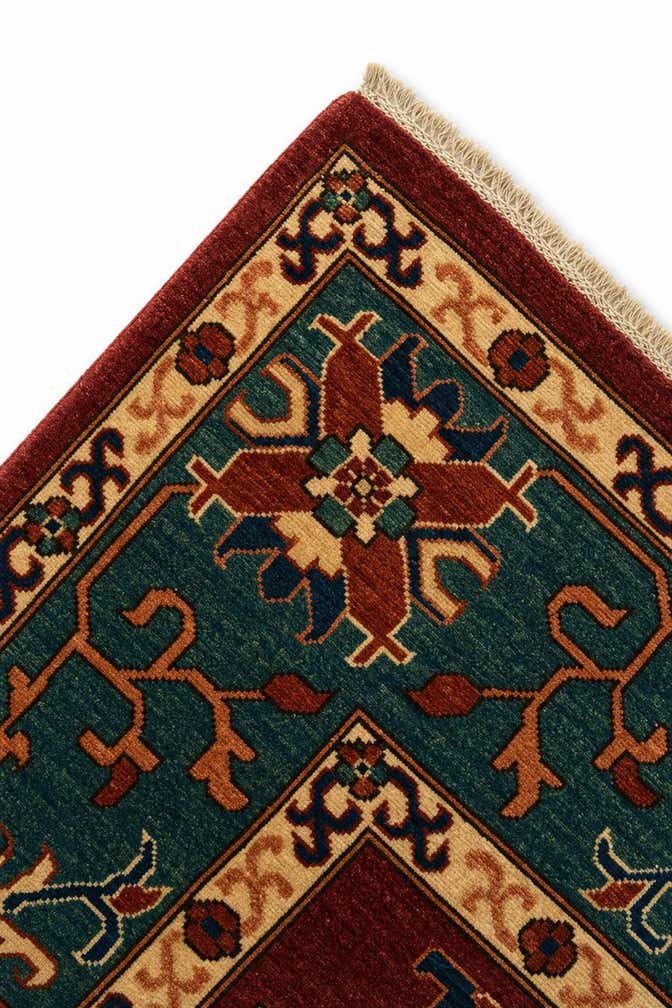 6' 9 x 9' 7 Hand Knotted Heriz Rug