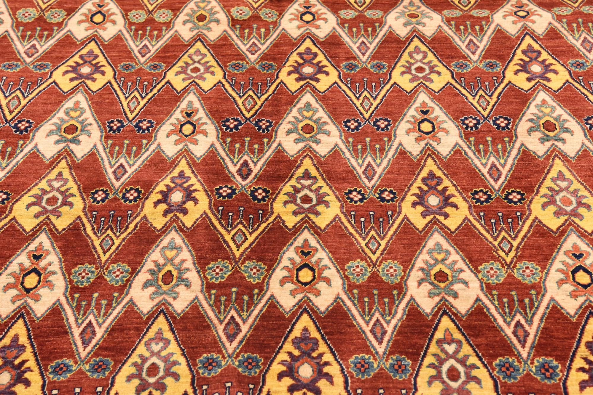5' 8 x 8' Hand Knotted Ikat Oriental Rug