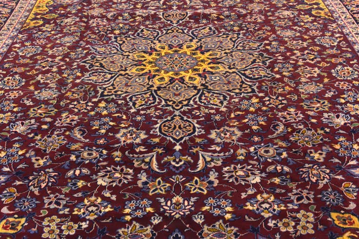 Detail image of 9' 8 x 12' 10 Hand Knotted Isfahan Persian Wool Rug