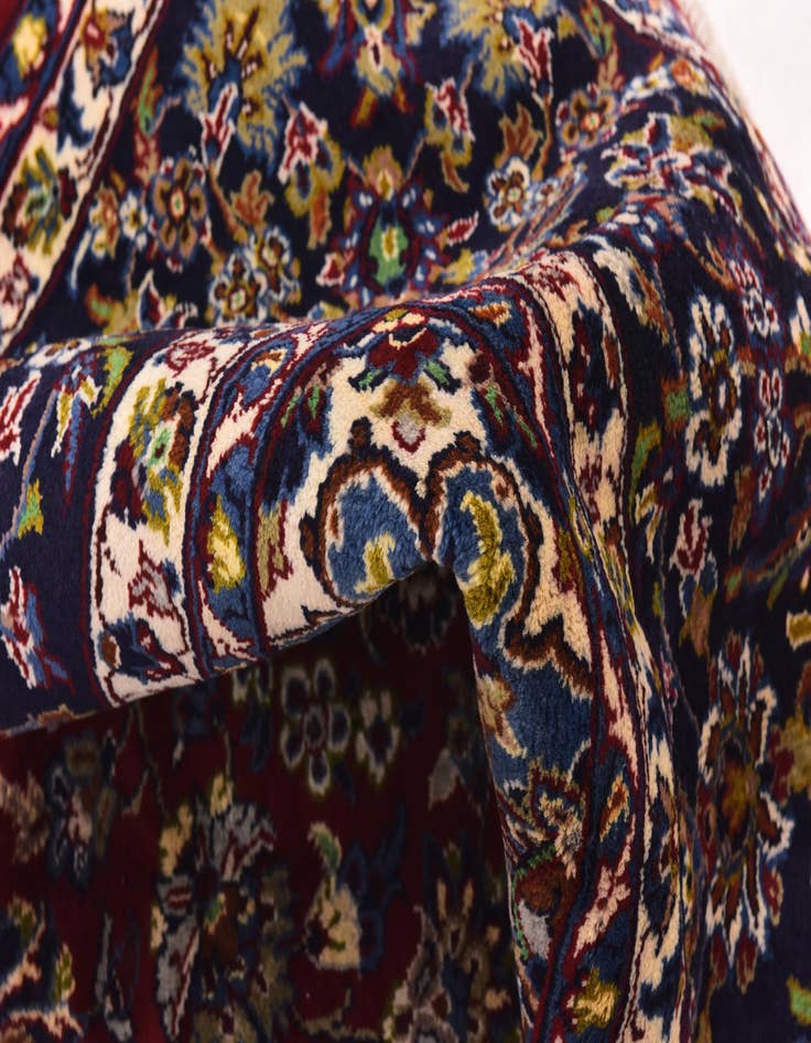 Detail image of 9' 6 x 13' 2  Hand Knotted Isfahan Persian Wool Rug