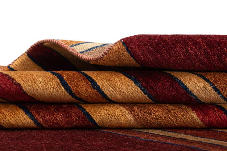 Detail image of 4' 4 x 6' 6 Juma Wool Rug