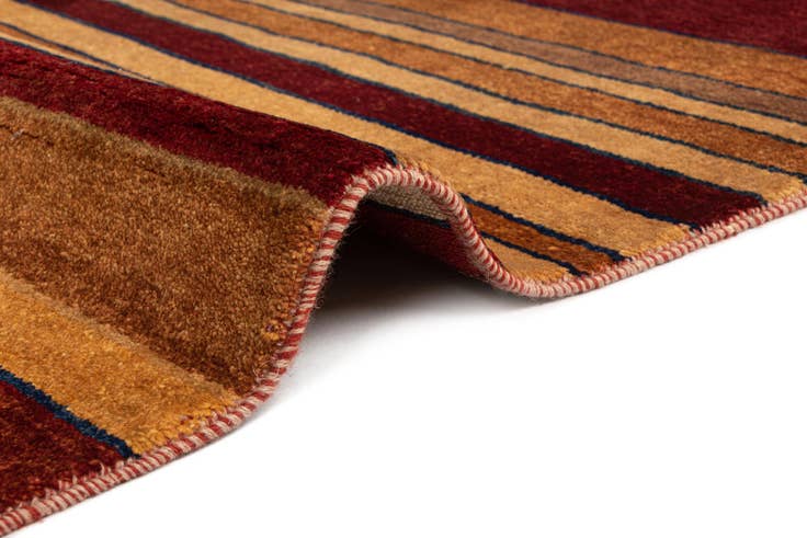 Detail image of 4' 4 x 6' 6 Juma Wool Rug
