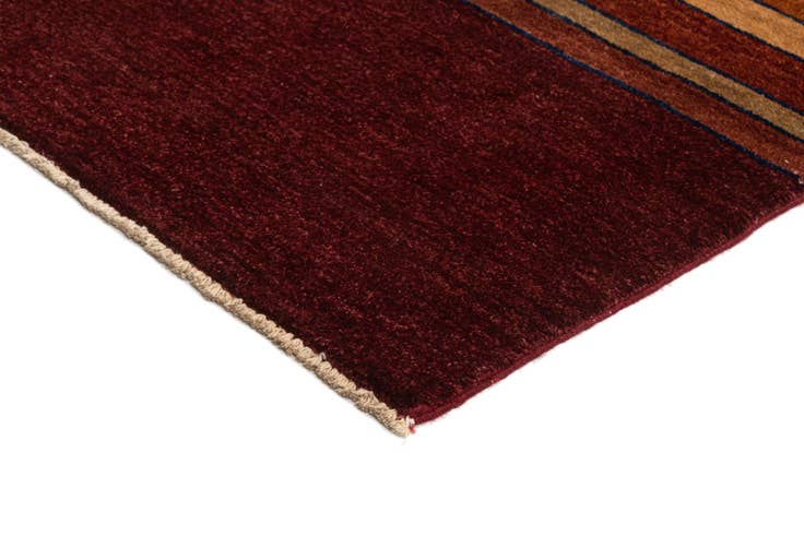 Detail image of 4' 4 x 6' 6 Juma Wool Rug