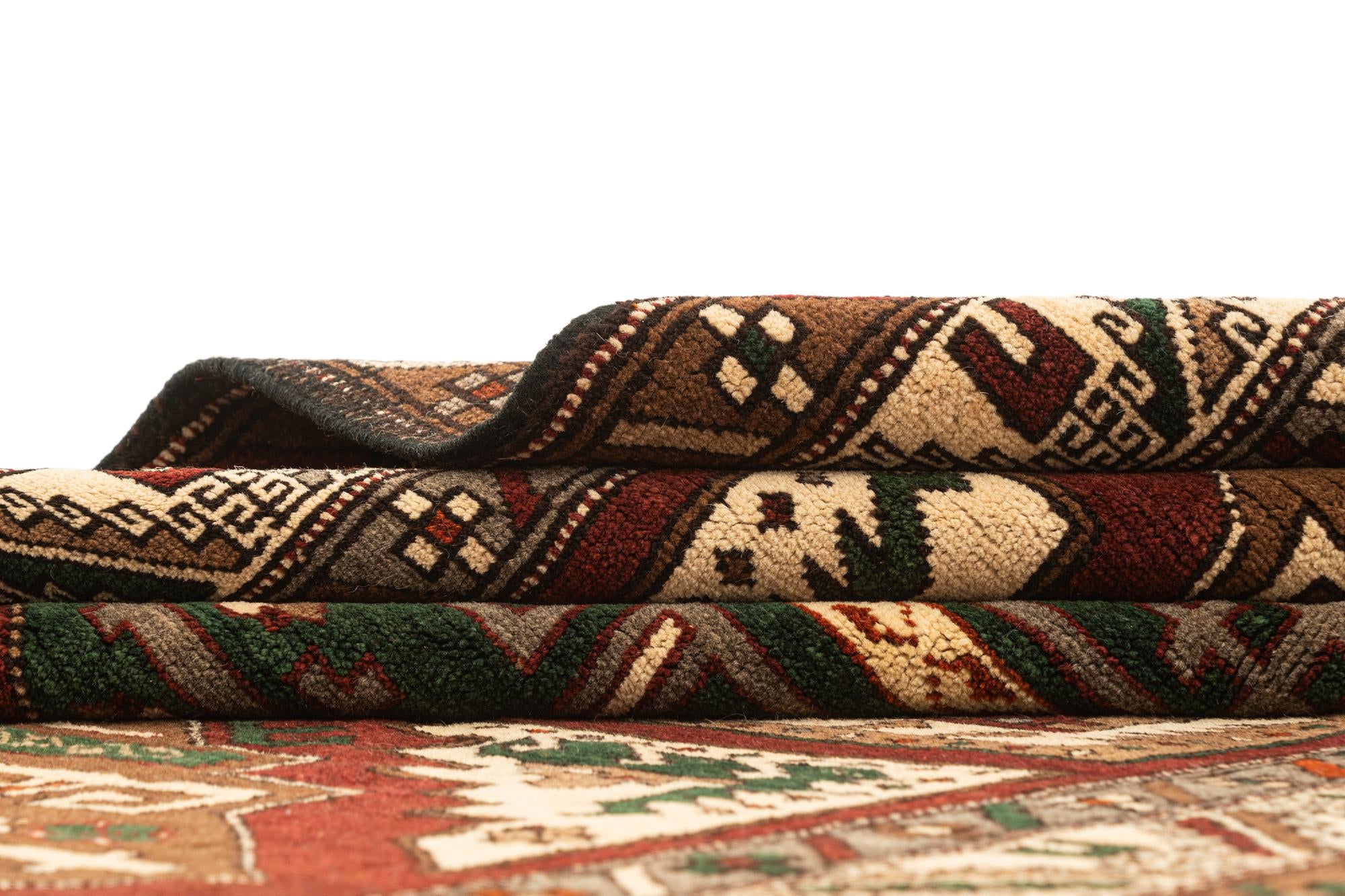4' 9 x 7' 8 Hand Knotted Kars Wool Rug
