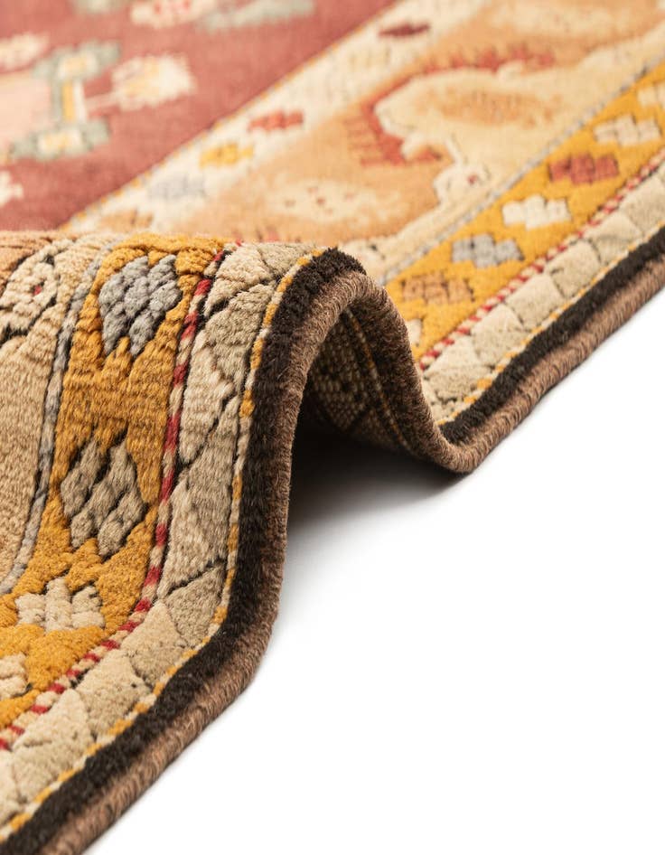 Detail image of 3' 9 x 6' 8 Hand Knotted Kars Wool Rug