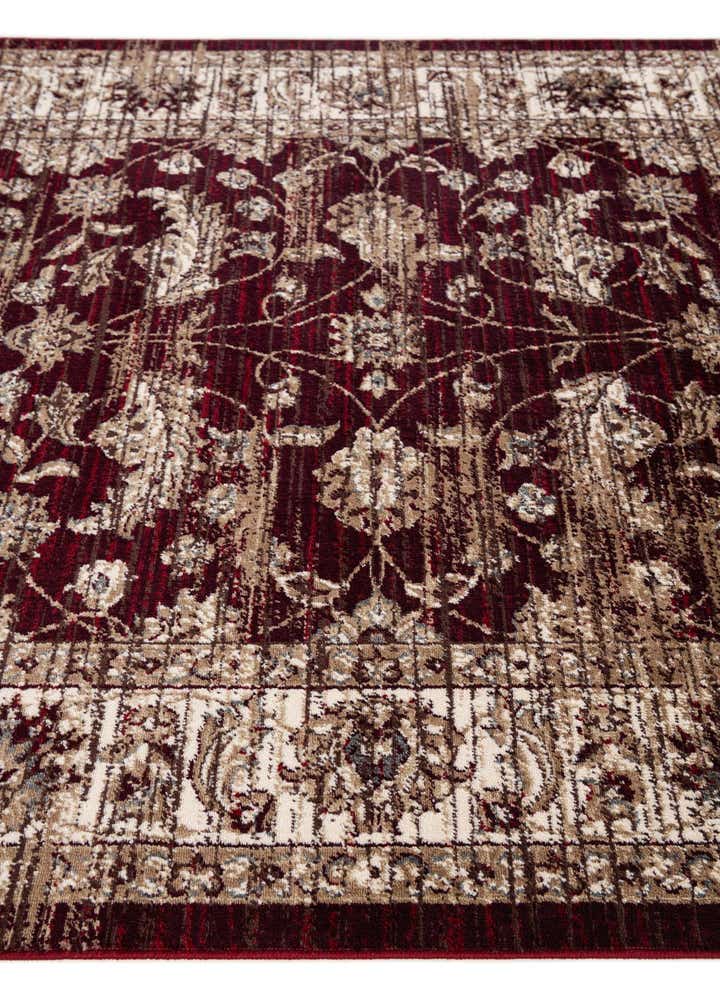 4' 9 x 7' Kashan Design Rug