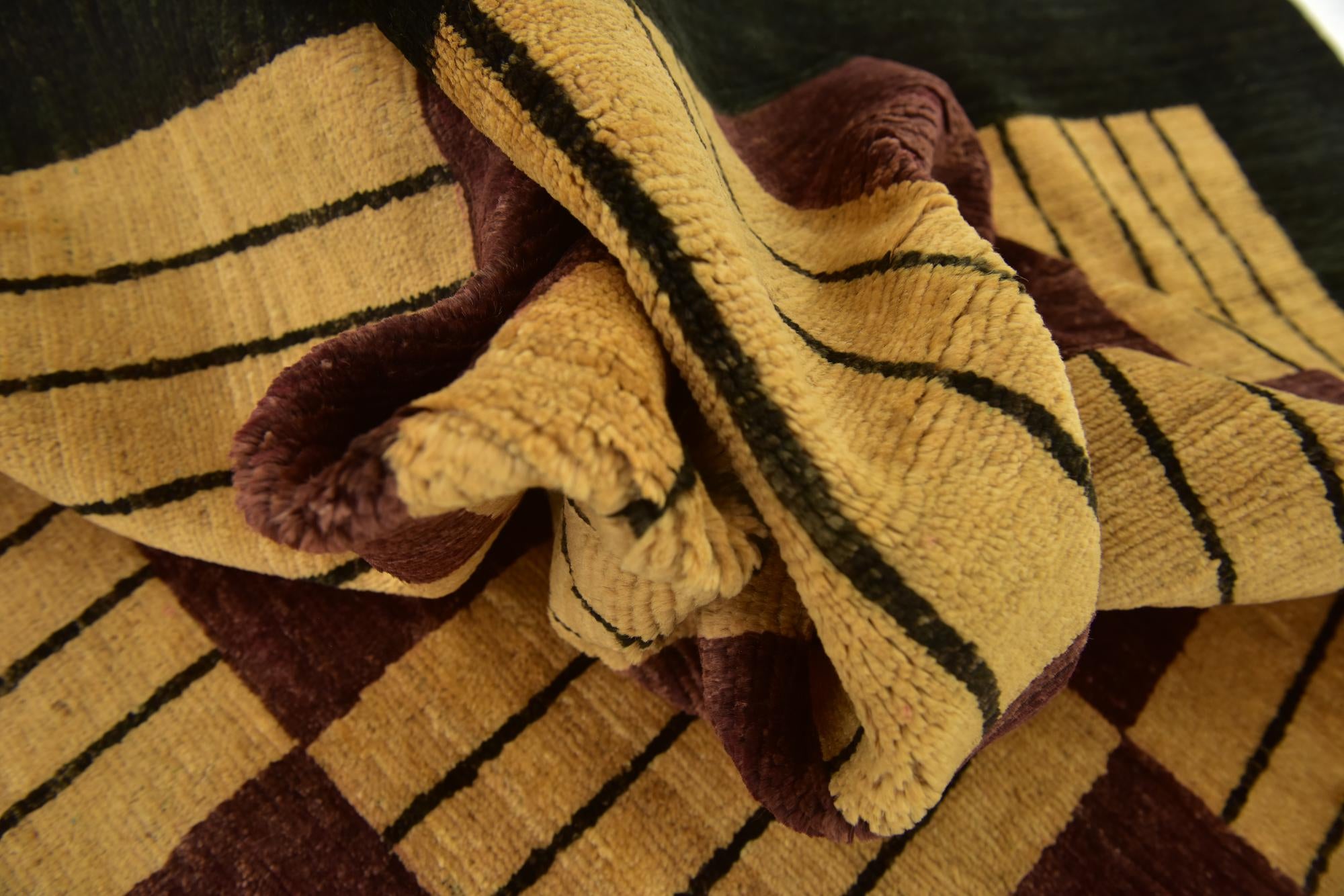 4' 10 x 6' 6 Hand Knotted Kashkuli Gabbeh Wool Rug
