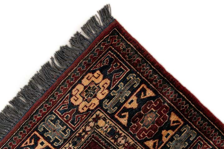 4' 1 x 6' 9 Hand Knotted Kazak Wool Rug