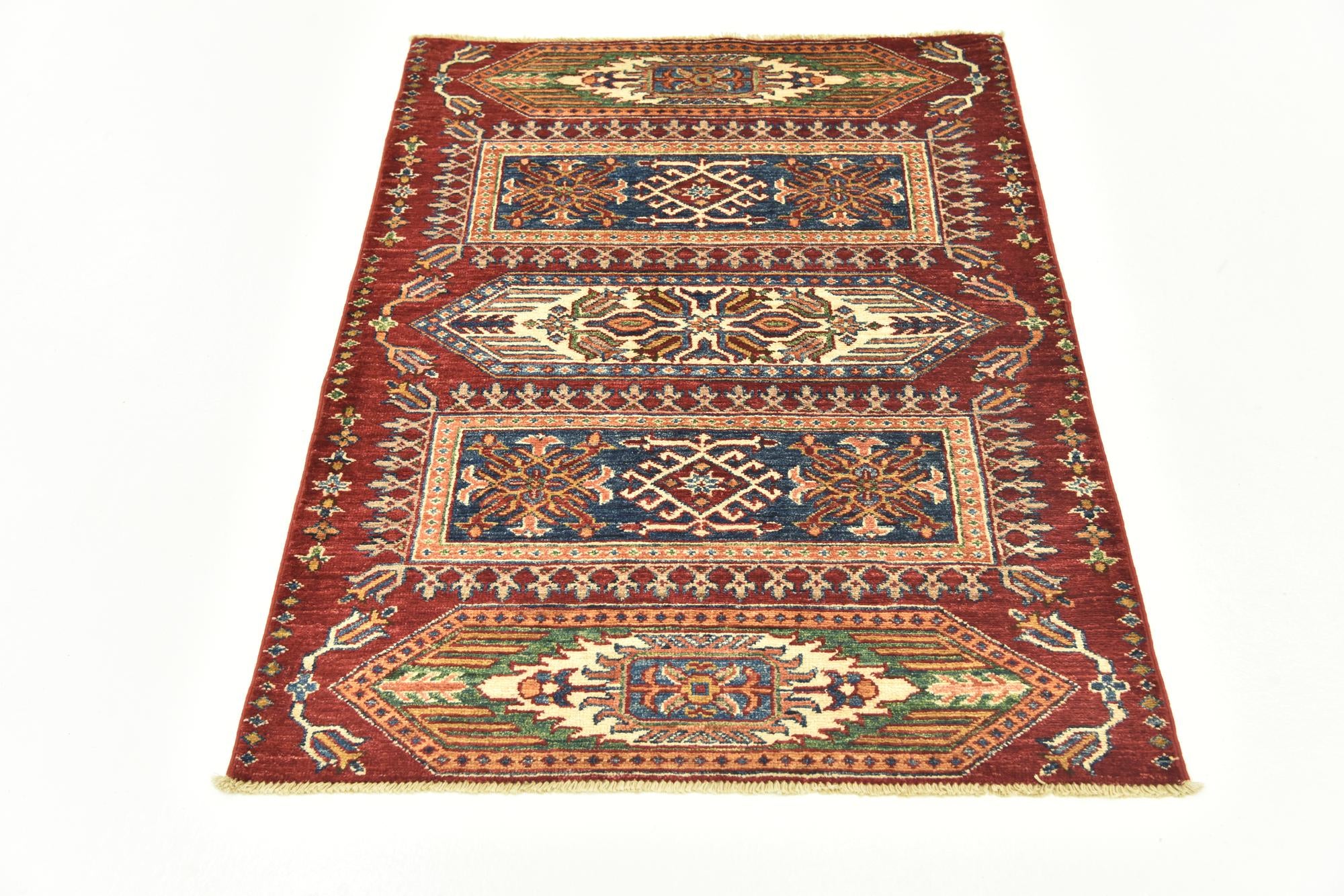 2' 10 x 4' Hand Knotted Kazak Oriental Rug