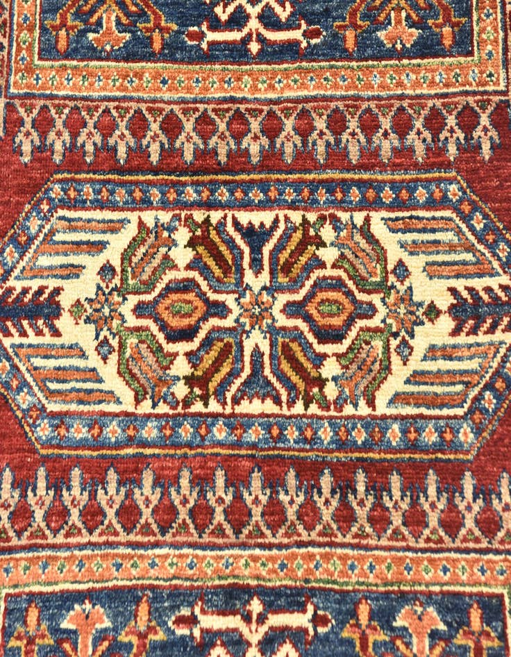 Detail image of 2' 10 x 4'  Hand Knotted Kazak Oriental Rug