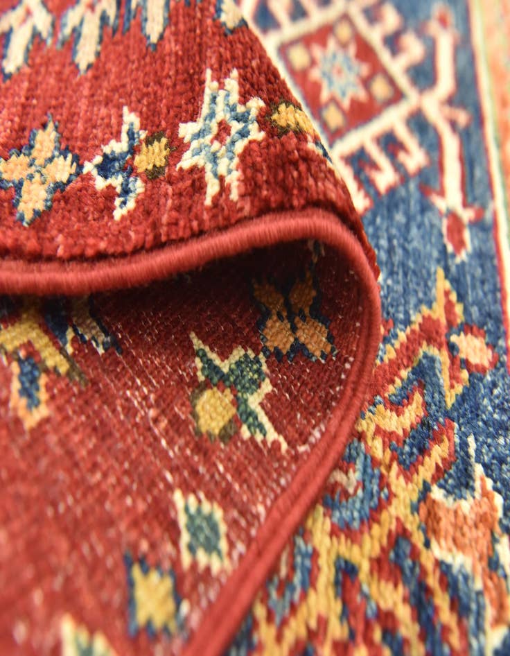 Detail image of 2' 10 x 4'  Hand Knotted Kazak Oriental Rug