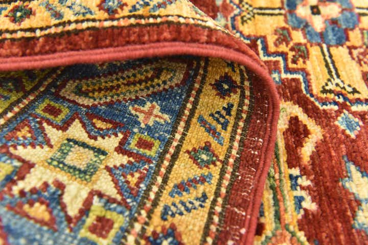 2' 8 x 4' 2 Hand Knotted Kazak Oriental Rug