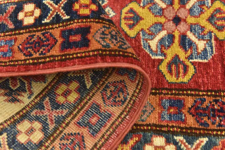 6' 1 x 8' 7 Hand Knotted Kazak Oriental Rug