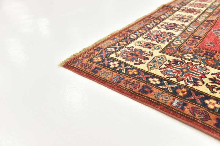 6' 1 x 8' 7 Hand Knotted Kazak Oriental Rug