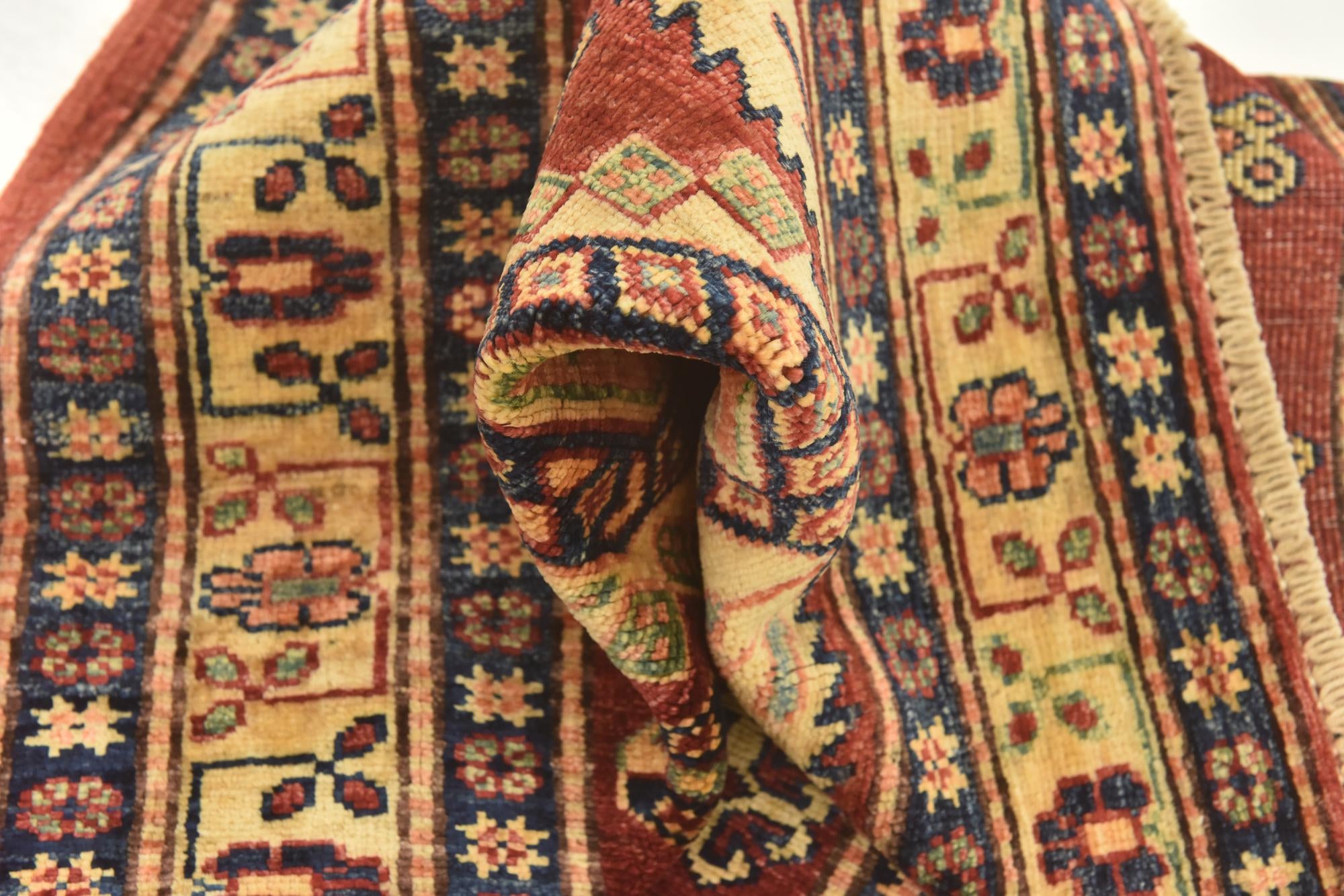 3' 3 x 4' 6 Hand Knotted Kazak Oriental Rug