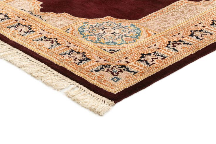 Detail image of 4' 7 x 6' 6 Hand Knotted Kerman Wool Rug