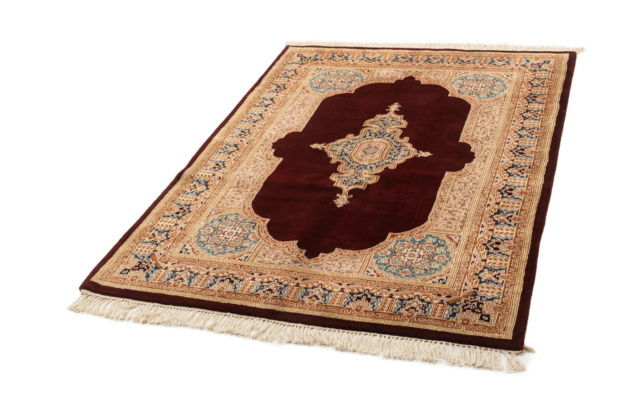 4' 6 x 6' 6 Hand Knotted Kerman Wool Rug