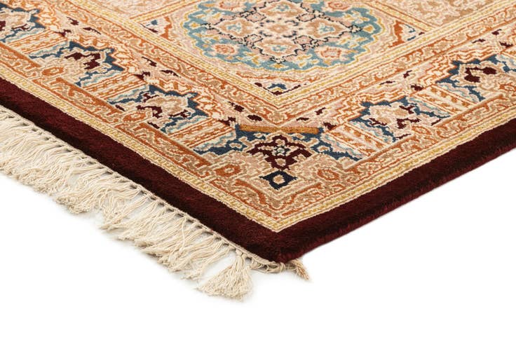 Detail image of 4' 6 x 6' 6 Hand Knotted Kerman Wool Rug