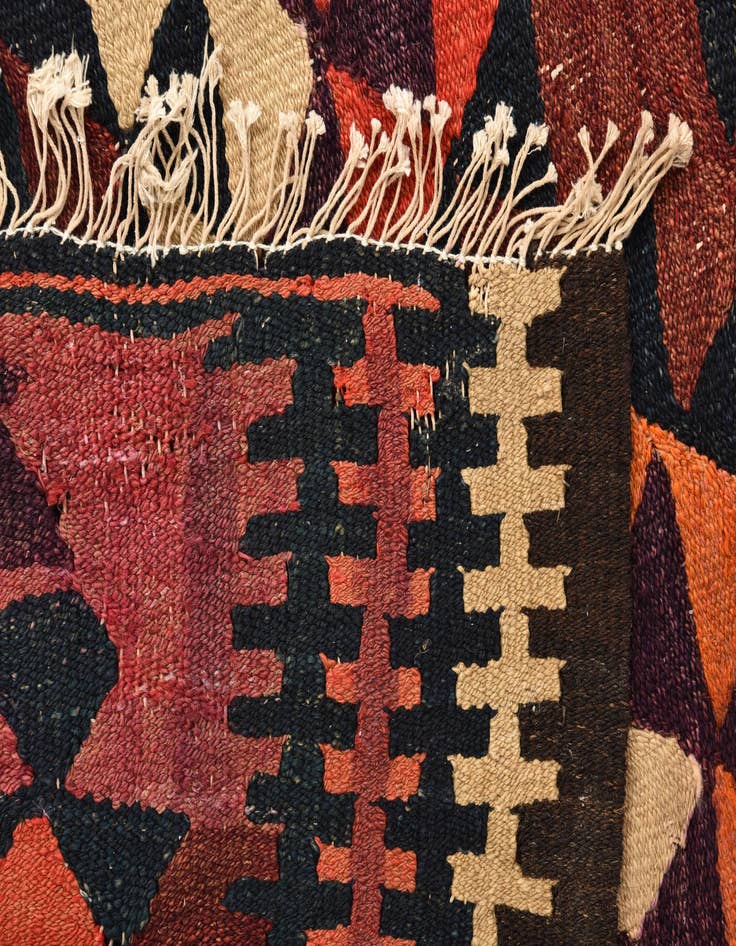 Detail image of 4' 9 x 7' 9  Hand Woven Kilim Fars Wool Rug