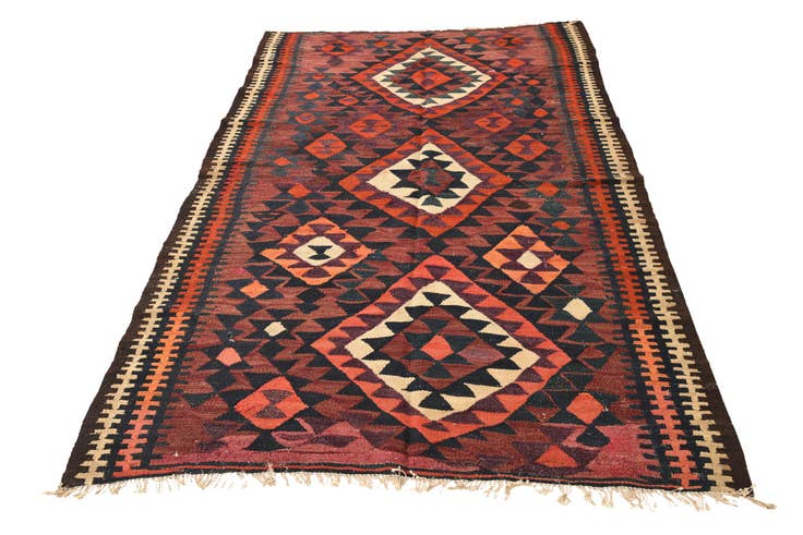 Detail image of 4' 9 x 7' 9 Hand Woven Kilim Fars Wool Rug