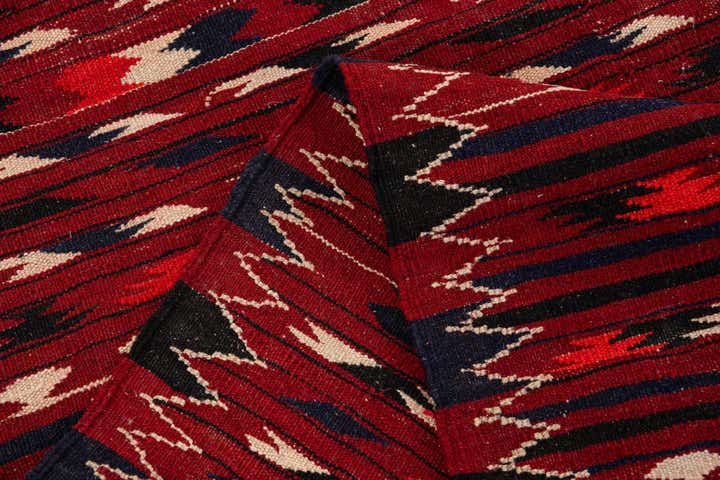 4' 3 x 6' 7 Hand Woven Kilim Fars Wool Rug