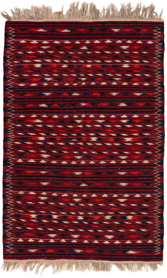 Detail image of 4' 3 x 6' 7 Hand Woven Kilim Fars Wool Rug