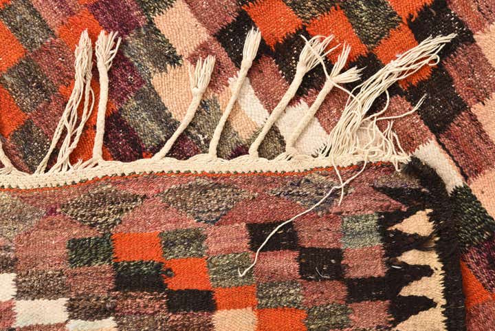 4' 7 x 8' 10 Hand Woven Kilim Fars Wool Rug