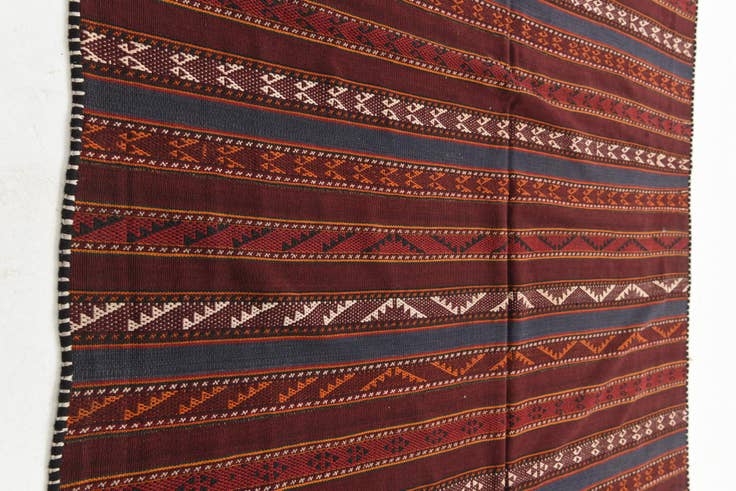 Detail image of 6' x 12' 10 Hand Knotted Kilim Fars Persian Wool Rug