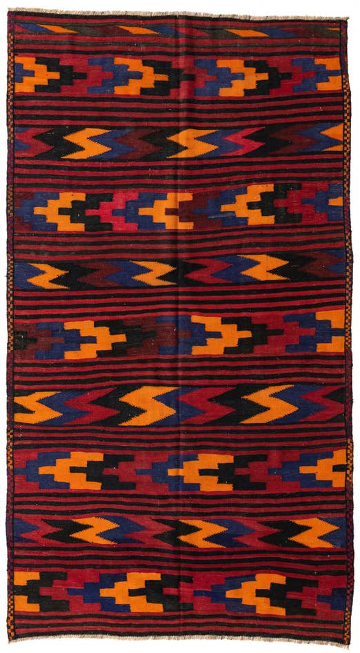 Detail image of 5' 5 x 9' 9 Hand Woven Kilim Fars Wool Rug