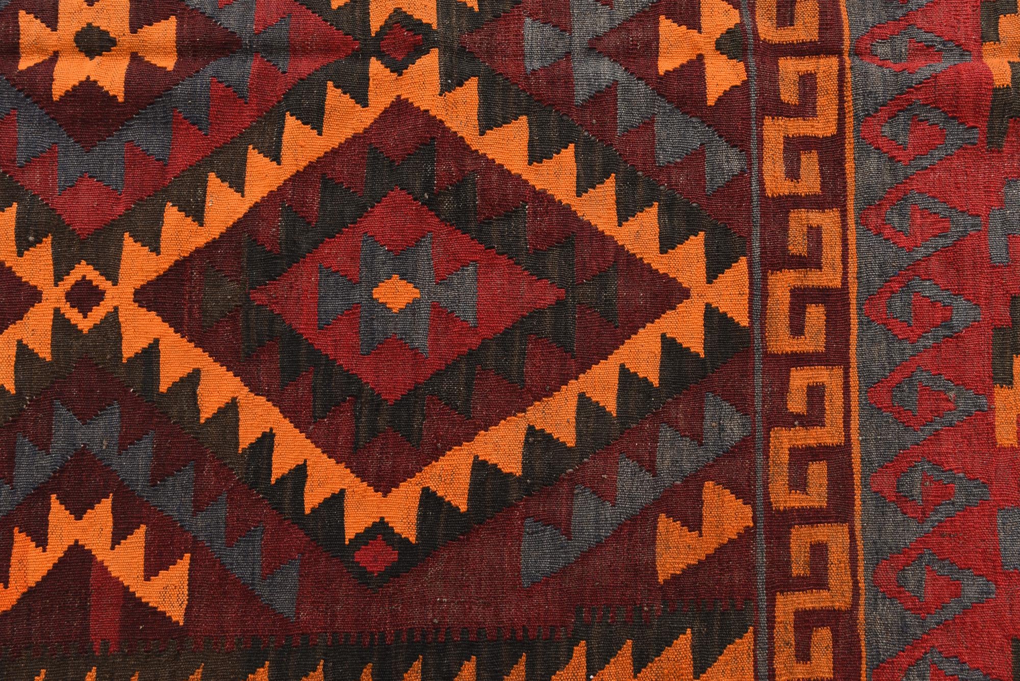 5' 7 x 8' 1 Hand Woven Kilim Fars Wool Rug