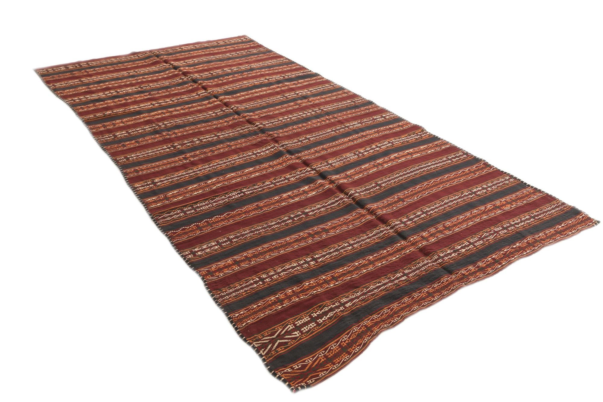 5' 8 x 10' 10 Hand Woven Kilim Fars Wool Rug