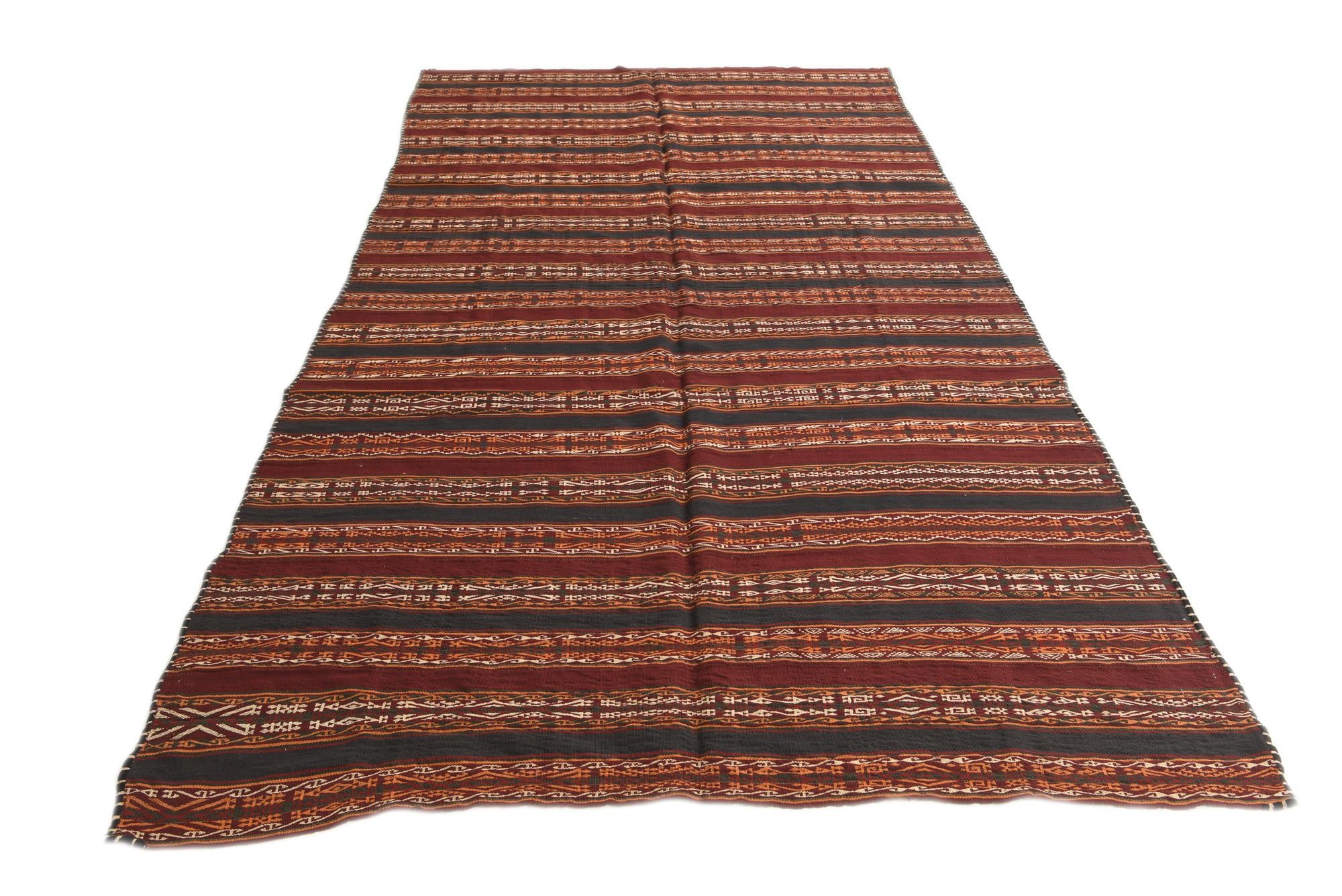 5' 8 x 10' 10 Hand Woven Kilim Fars Wool Rug