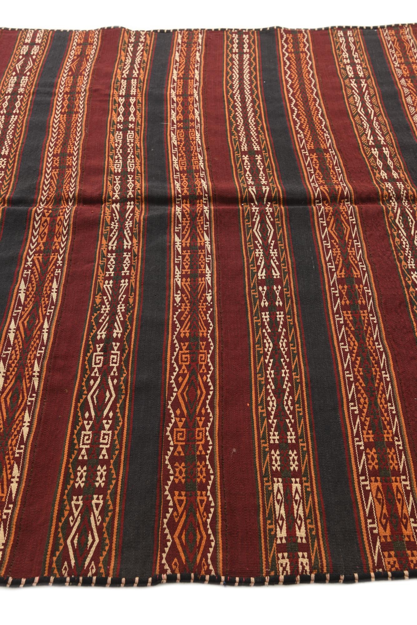 5' 8 x 10' 10 Hand Woven Kilim Fars Wool Rug