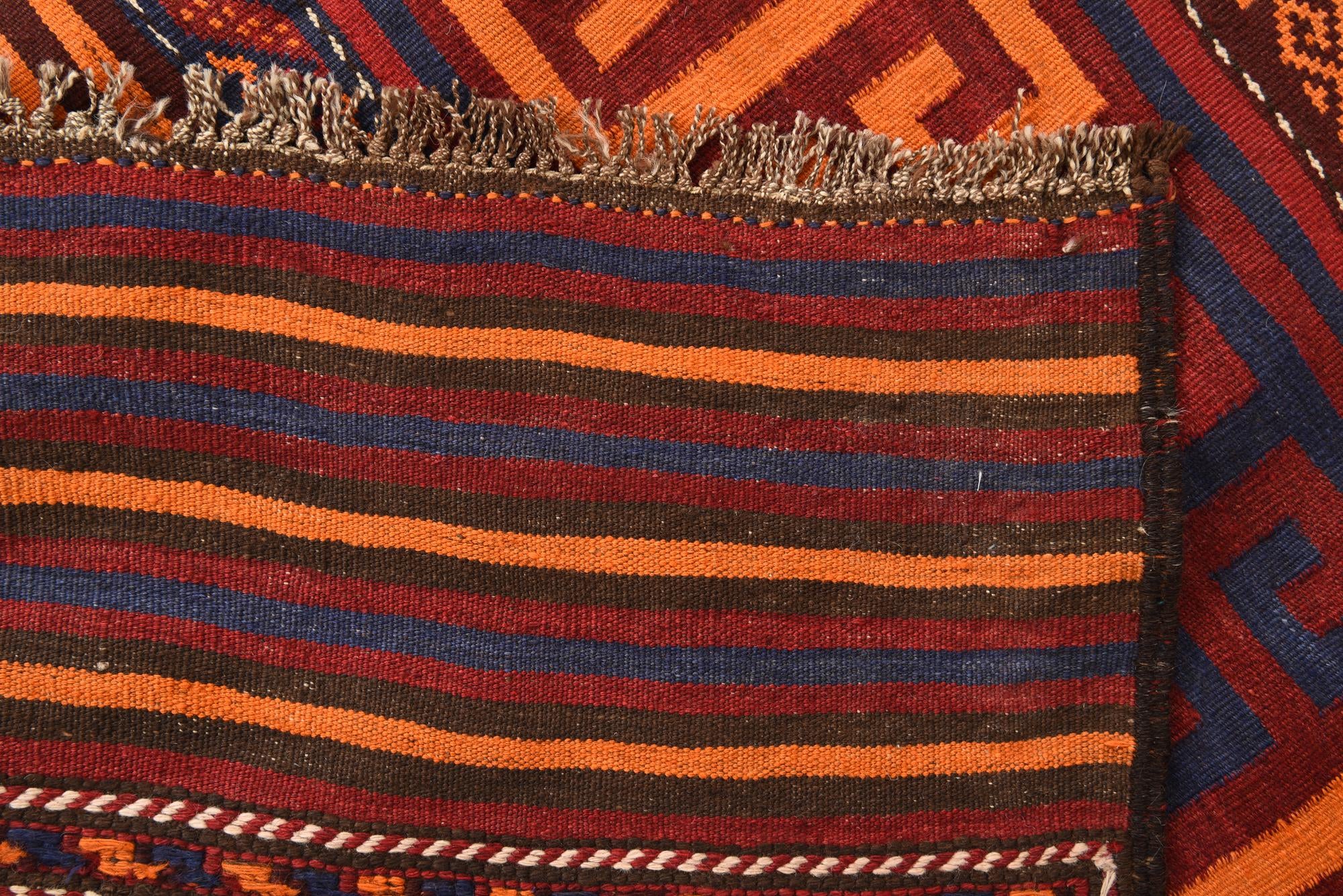 5' 6 x 8' 9 Hand Woven Kilim Fars Wool Rug
