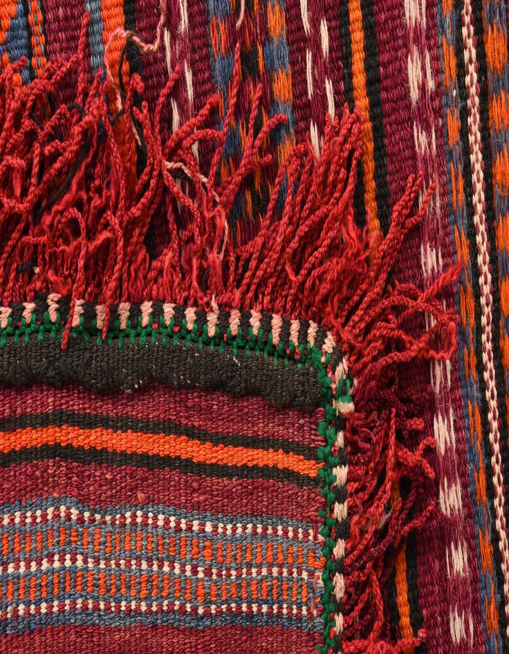 Detail image of 3' 2 x 4'  Hand Woven Kilim Fars Wool Rug