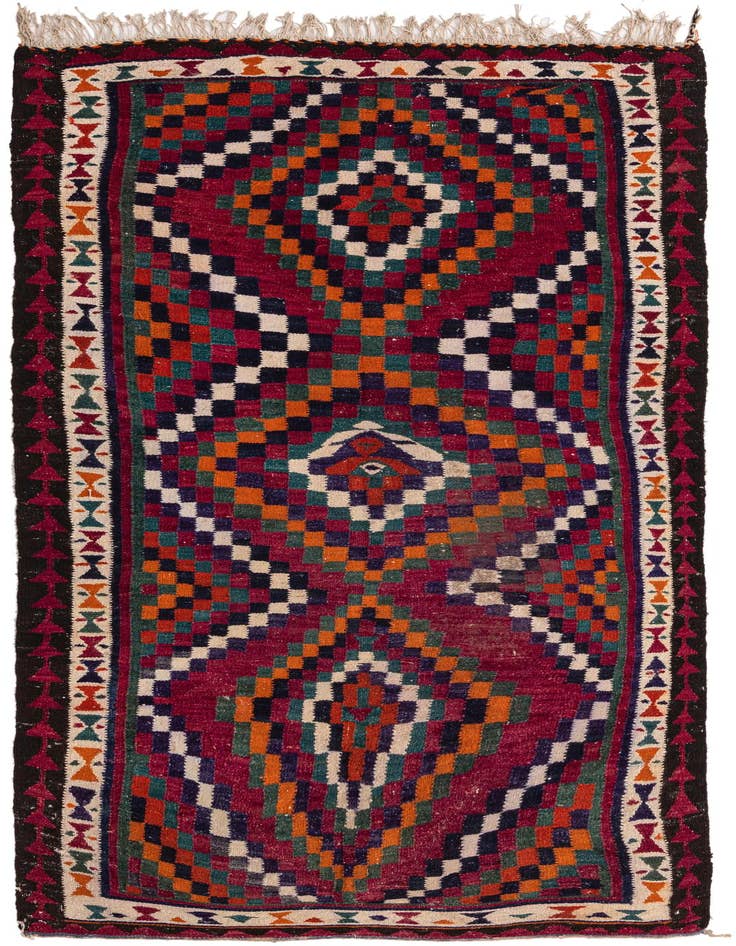 Detail image of 4' 4 x 8' 3 Hand Woven Kilim Fars Wool Rug