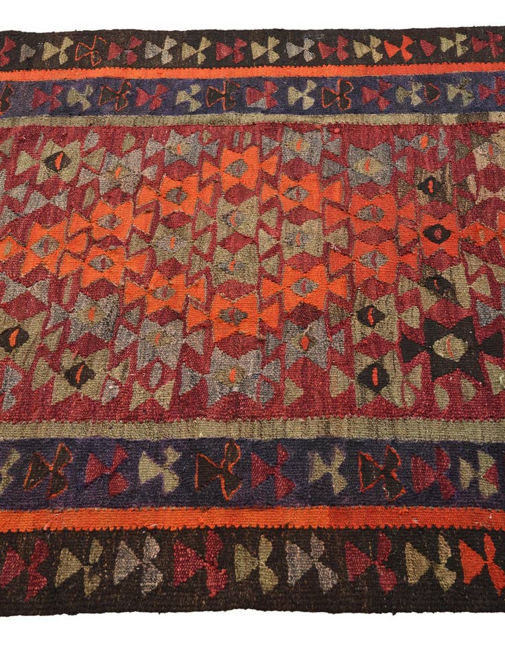 Detail image of 4' 8 x 9' 2  Hand Woven Kilim Fars Wool Rug