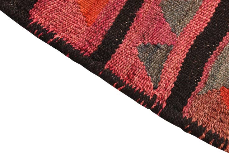 Detail image of 4' 9 x 7' 7 Hand Woven Kilim Fars Wool Rug
