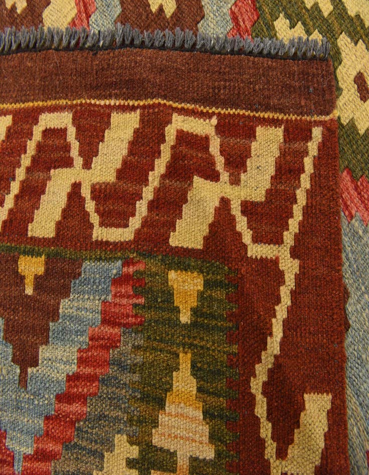 Detail image of 3' 4 x 6' 1  Hand Woven Kilim Maymana Wool Rug