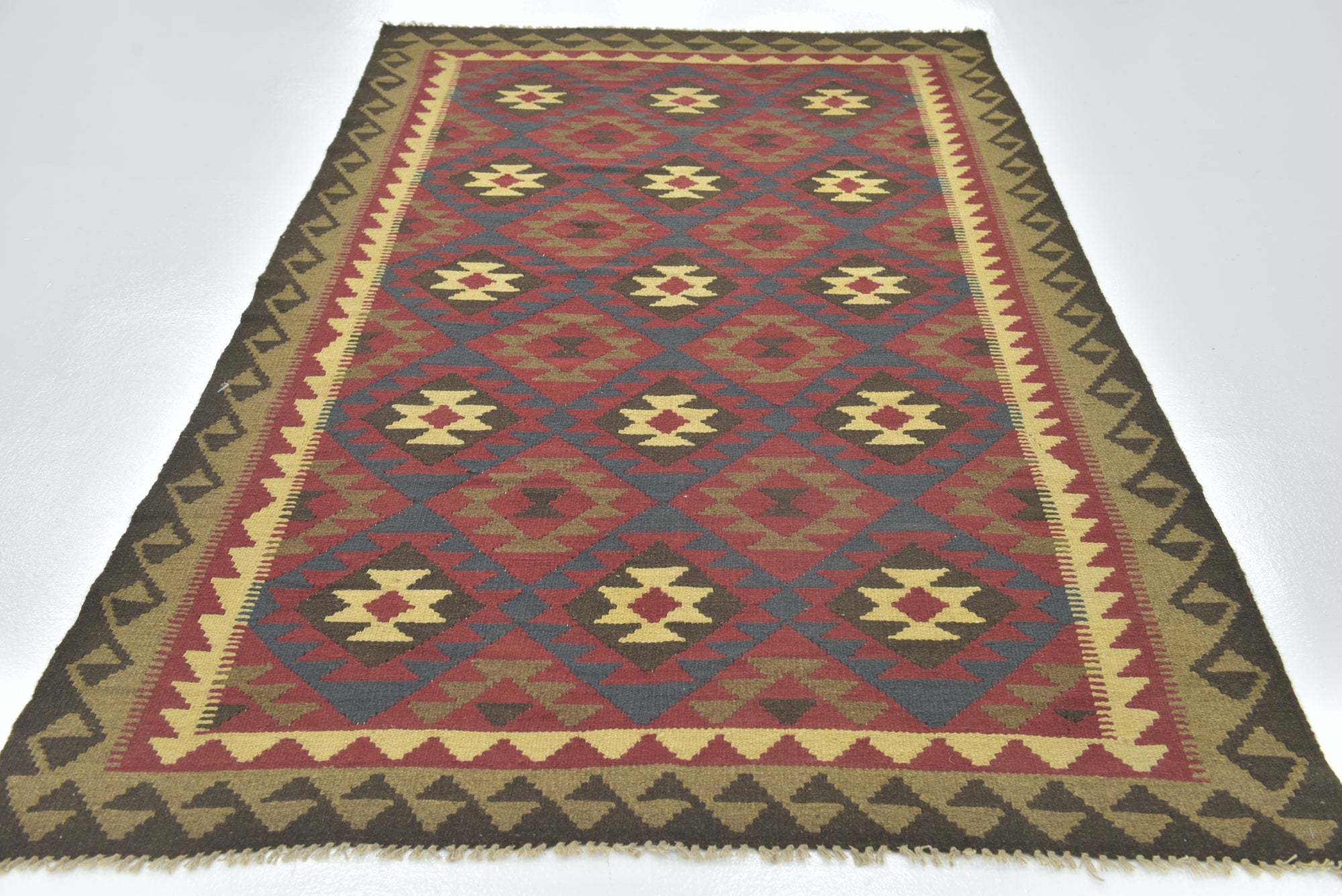 5' x 7' 9 Hand Woven Kilim Maymana Wool Rug