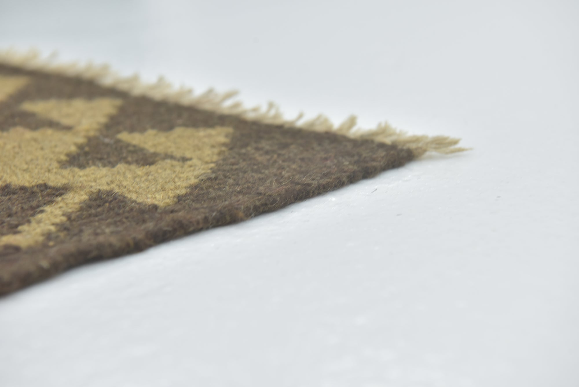 5' x 7' 9 Hand Woven Kilim Maymana Wool Rug