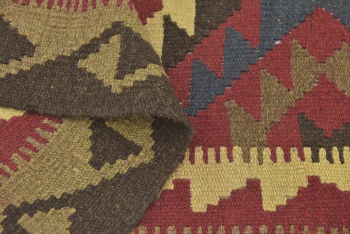 5' x 7' 9 Hand Woven Kilim Maymana Wool Rug