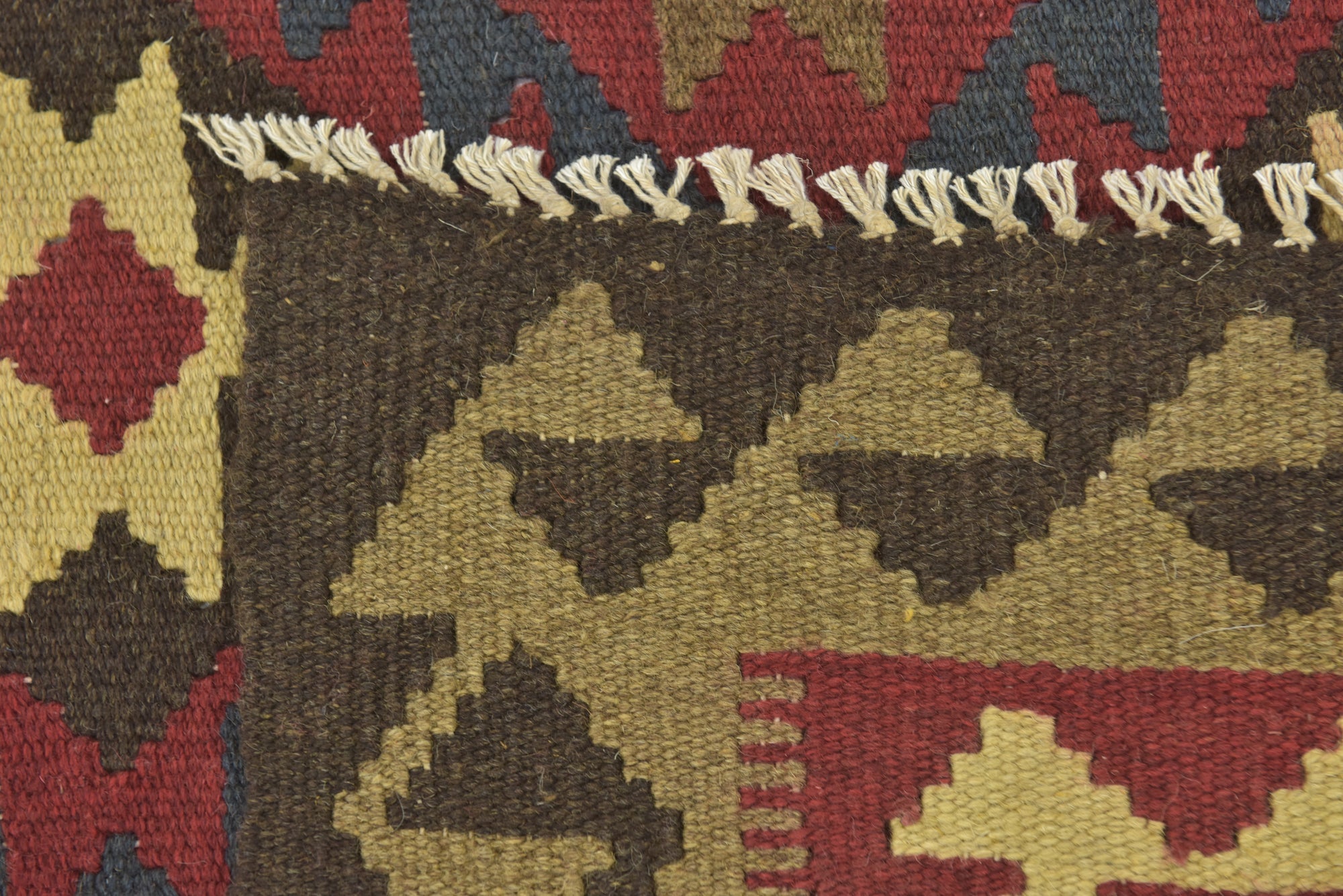 5' x 7' 9 Hand Woven Kilim Maymana Wool Rug