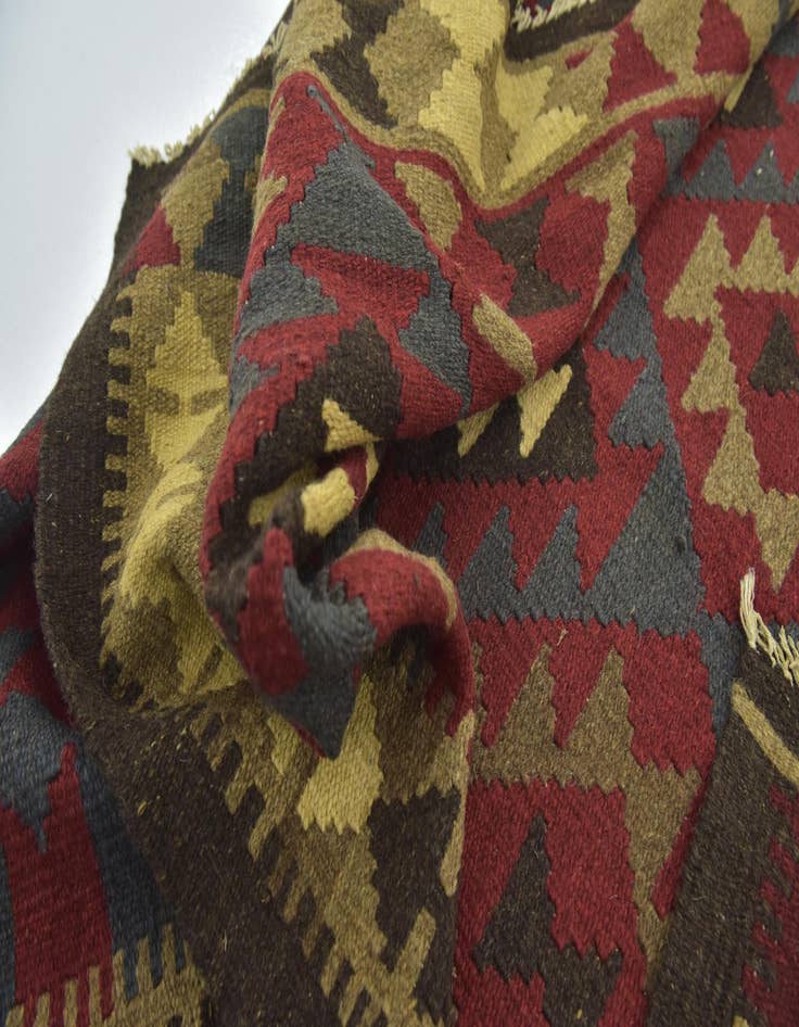 Detail image of 5' 3 x 8'  Hand Woven Kilim Maymana Wool Rug