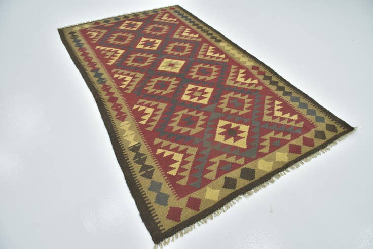 Detail image of 5' x 8' 6 Hand Woven Kilim Maymana Wool Rug