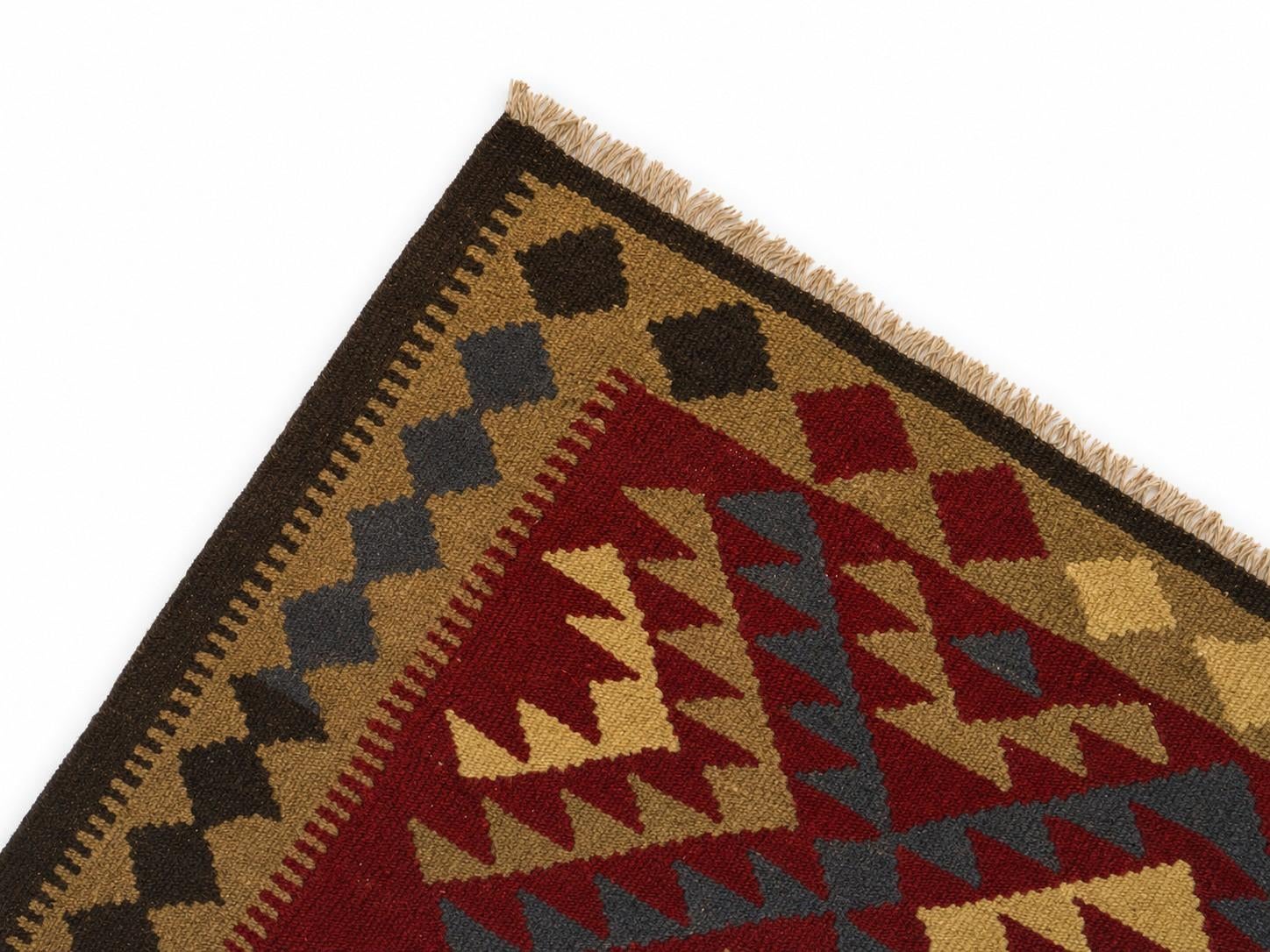 5' x 8' 6 Hand Woven Kilim Maymana Wool Rug