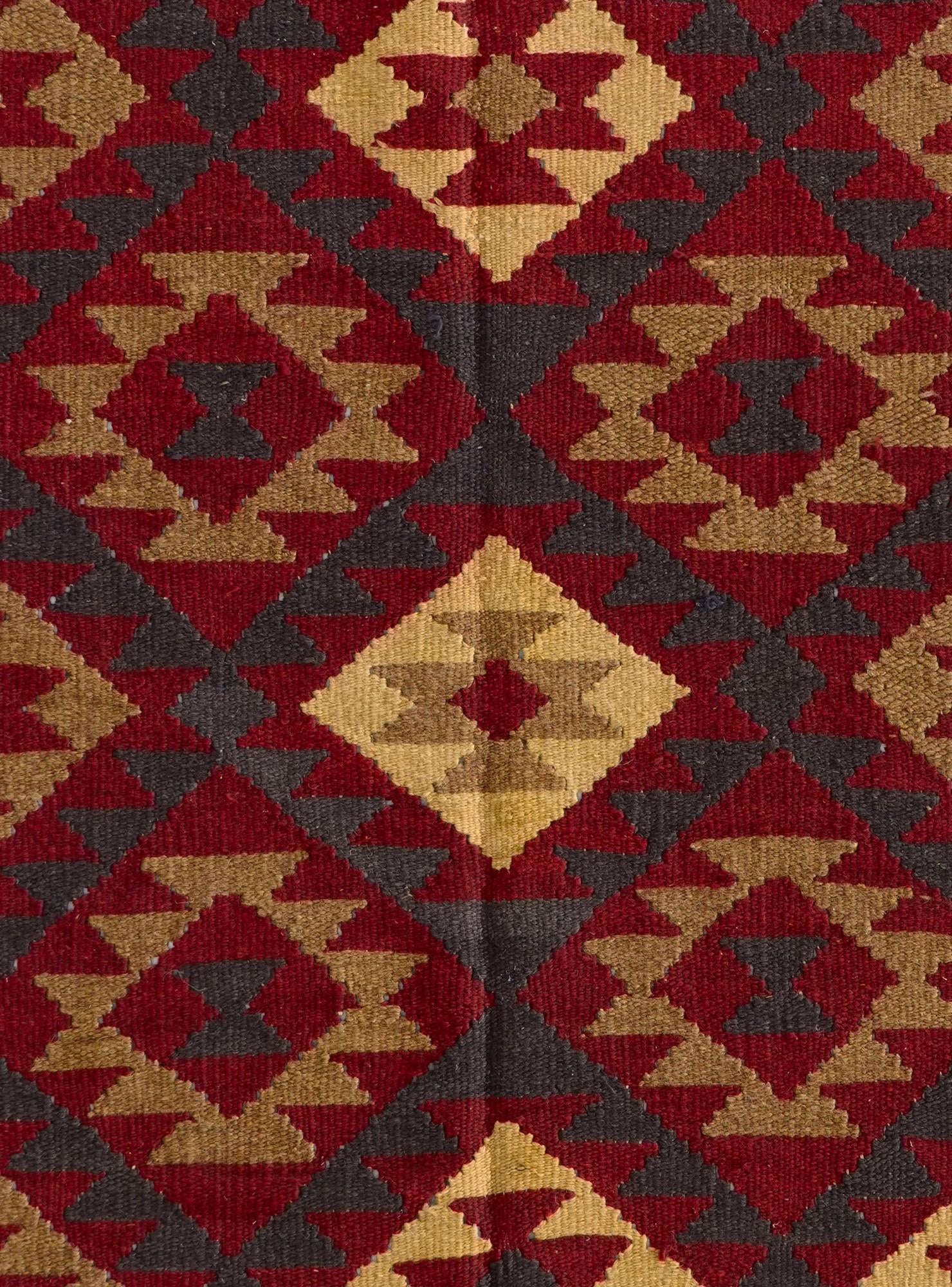 5' x 8' 6 Hand Woven Kilim Maymana Wool Rug