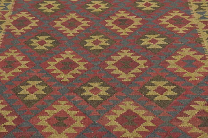 5' 4 x 8' 4 Hand Woven Kilim Maymana Wool Rug